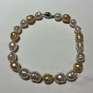Majorca pearl chocker necklace